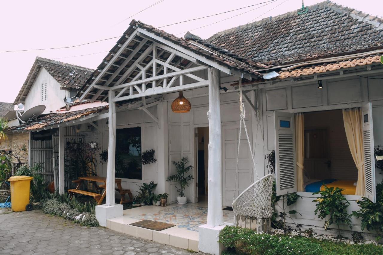 Roemah Renjana Yogyakarta Exterior foto